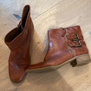 Nine West boots